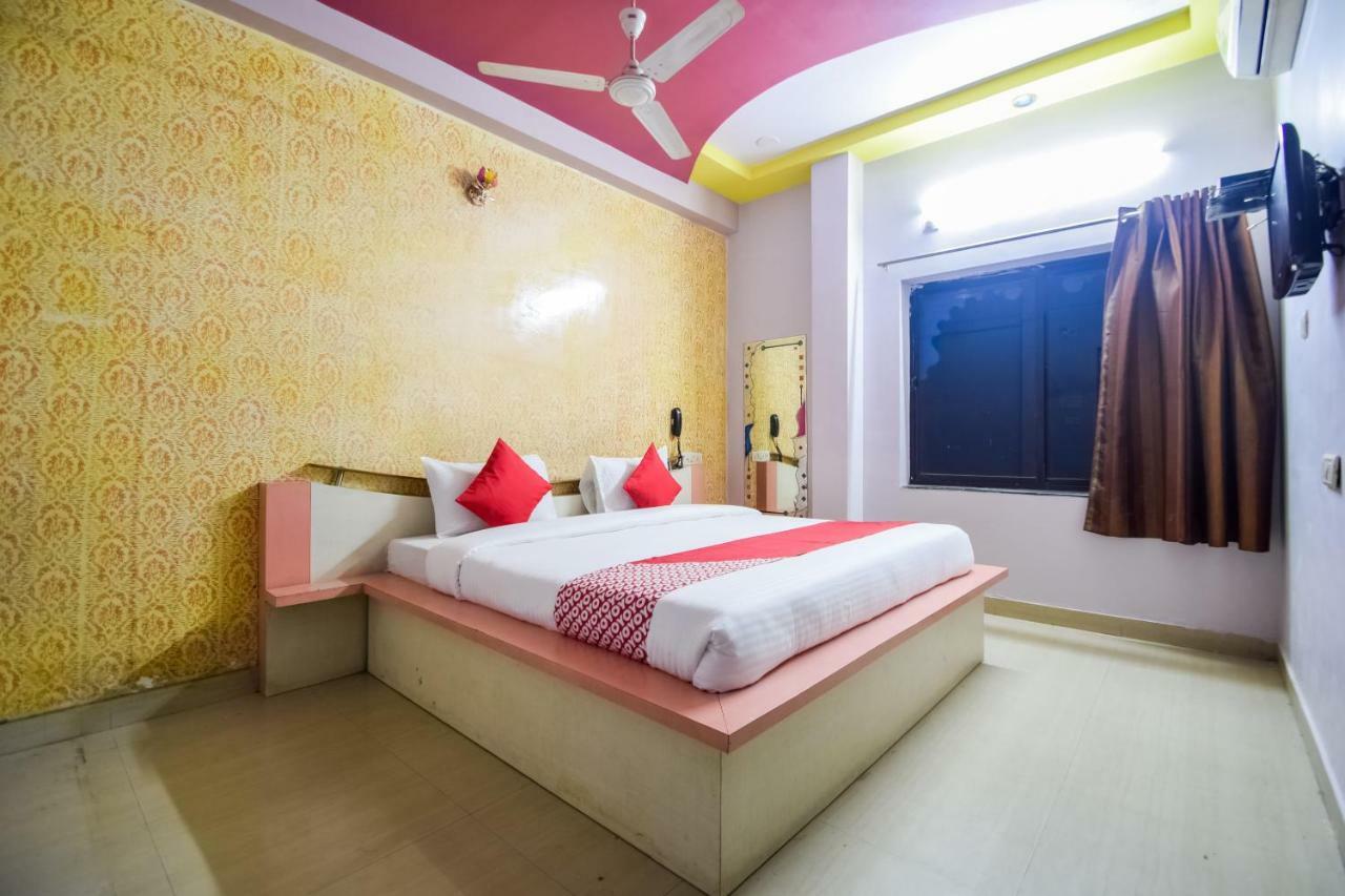 Hotel Palak Palace Udaipur Eksteriør billede