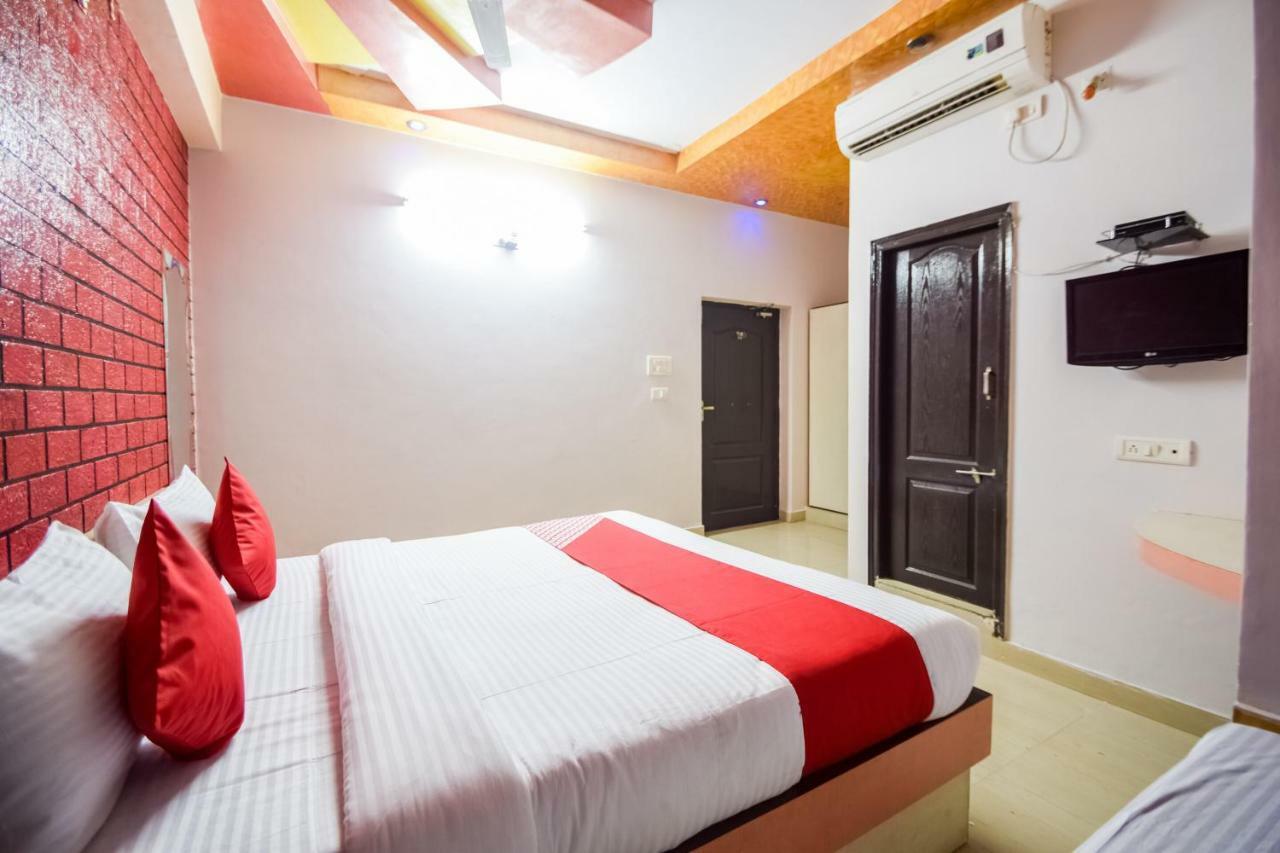 Hotel Palak Palace Udaipur Eksteriør billede